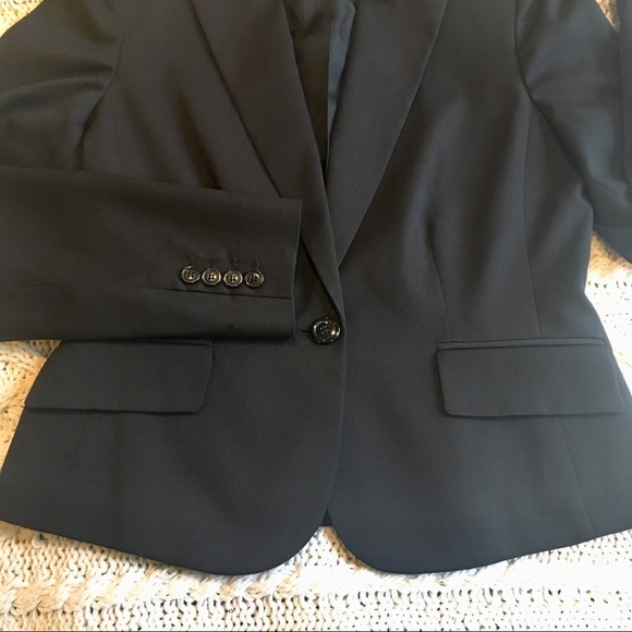 Anne Klein Black Single-Button Blazer, size 4 - Picture 4 of 5